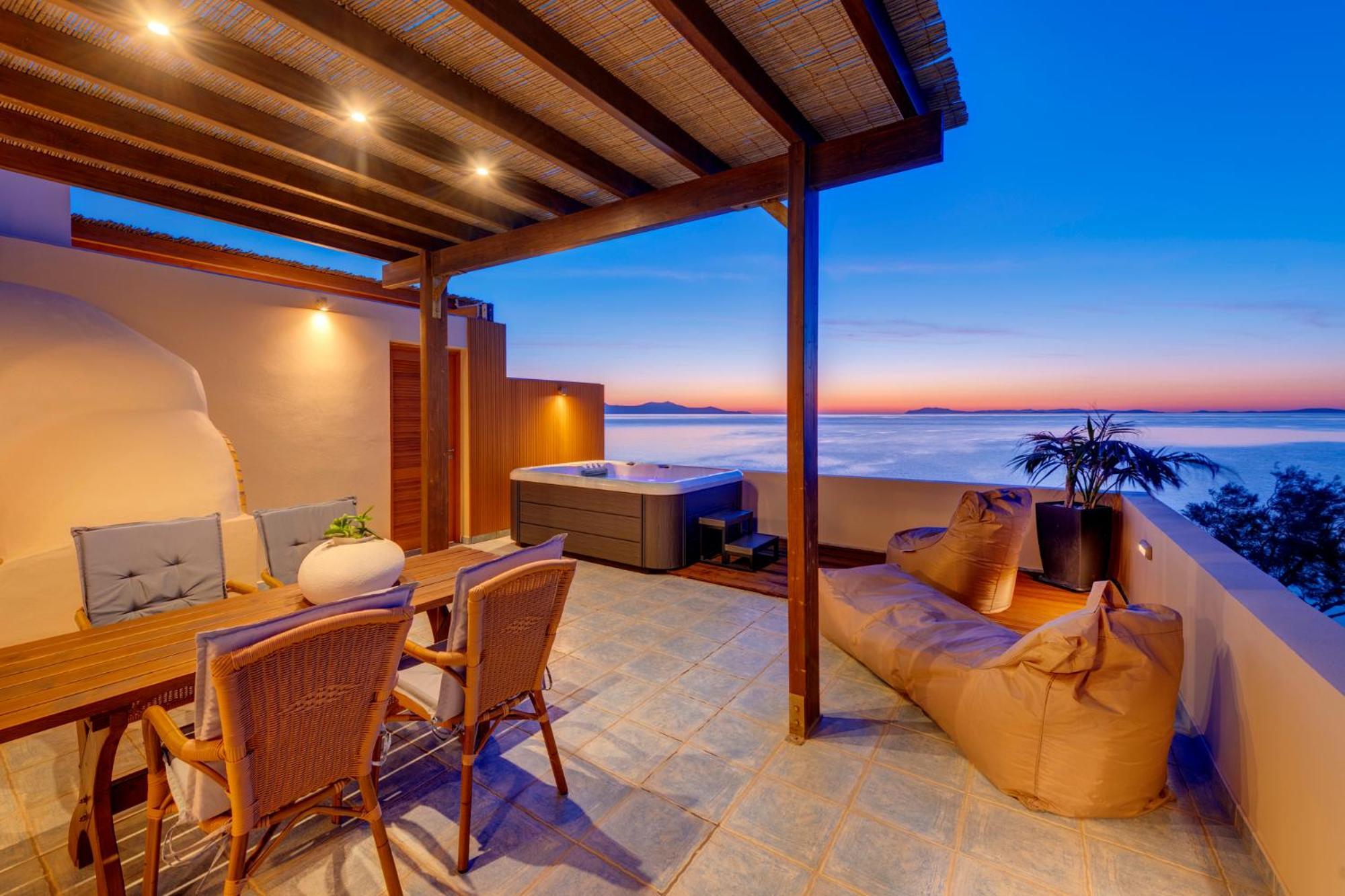 Lalari Beach Suites Vari  Екстер'єр фото