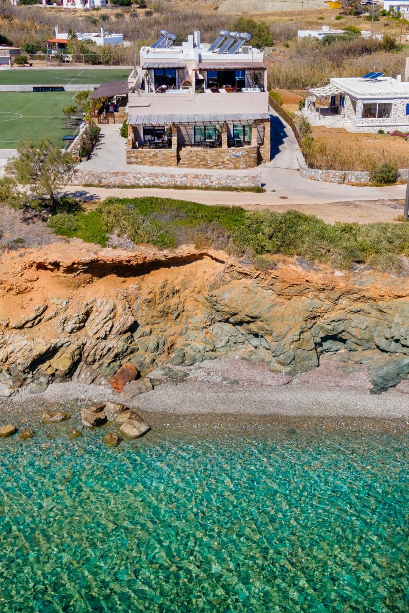 Lalari Beach Suites Vari  Екстер'єр фото